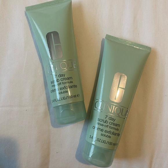 Clinique 7 Day Scrub - Picture 1 of 1